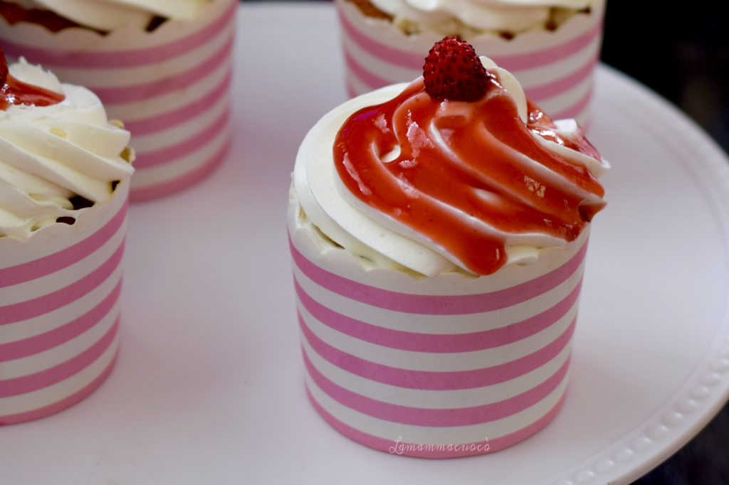 Cupcakes alla fragola | strawberry cupcakes