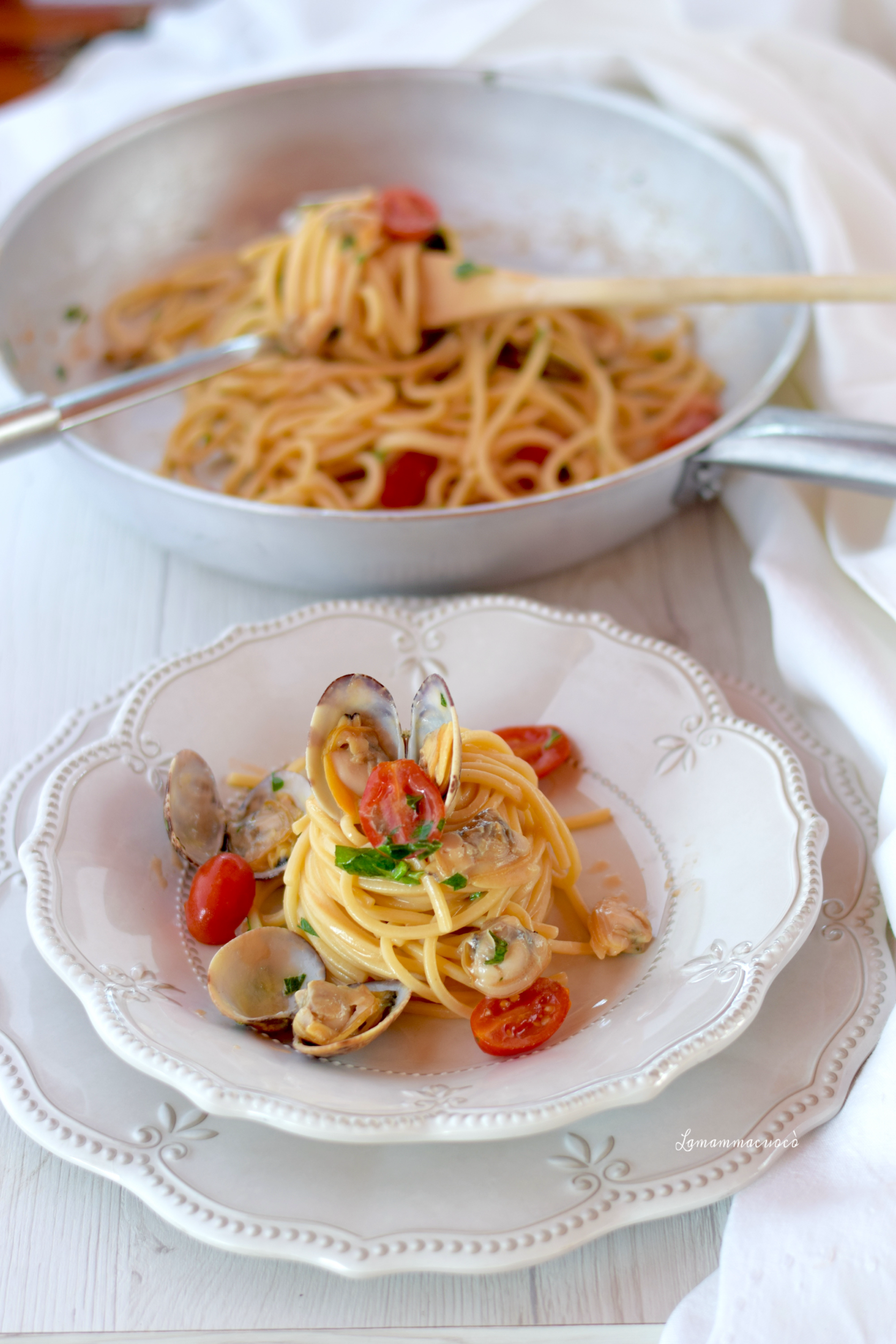 ricetta napoletana dello spaghetto con vongole veraci